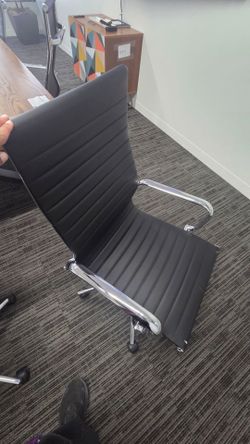 Black Ribbed Leather Office Chair Chrome Frame