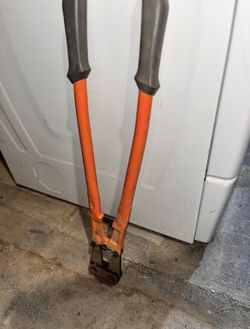 24” Heavy Duty Bold Cutters