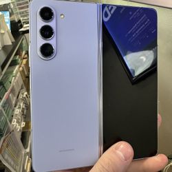 Unlocked Samsung Galaxy Z Fold 5 5G 256GB