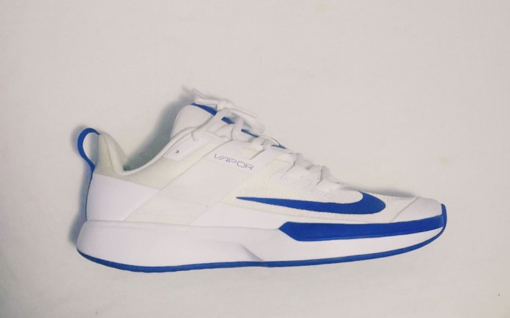 Nike Vapor Lite -Size 10 M