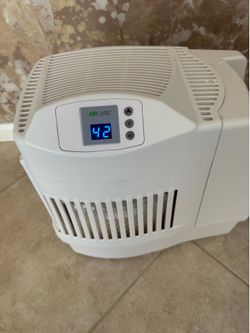 Aircare Home Humidifier  (mini console) “PRICE DROP”