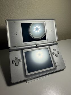 Nintendo ds lite silver