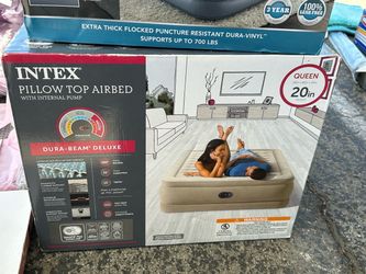 Intex Dura-Beam Deluxe Queen Pillow Top Airbed