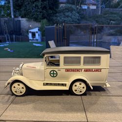 Jim beam decanter Ambulance Antique