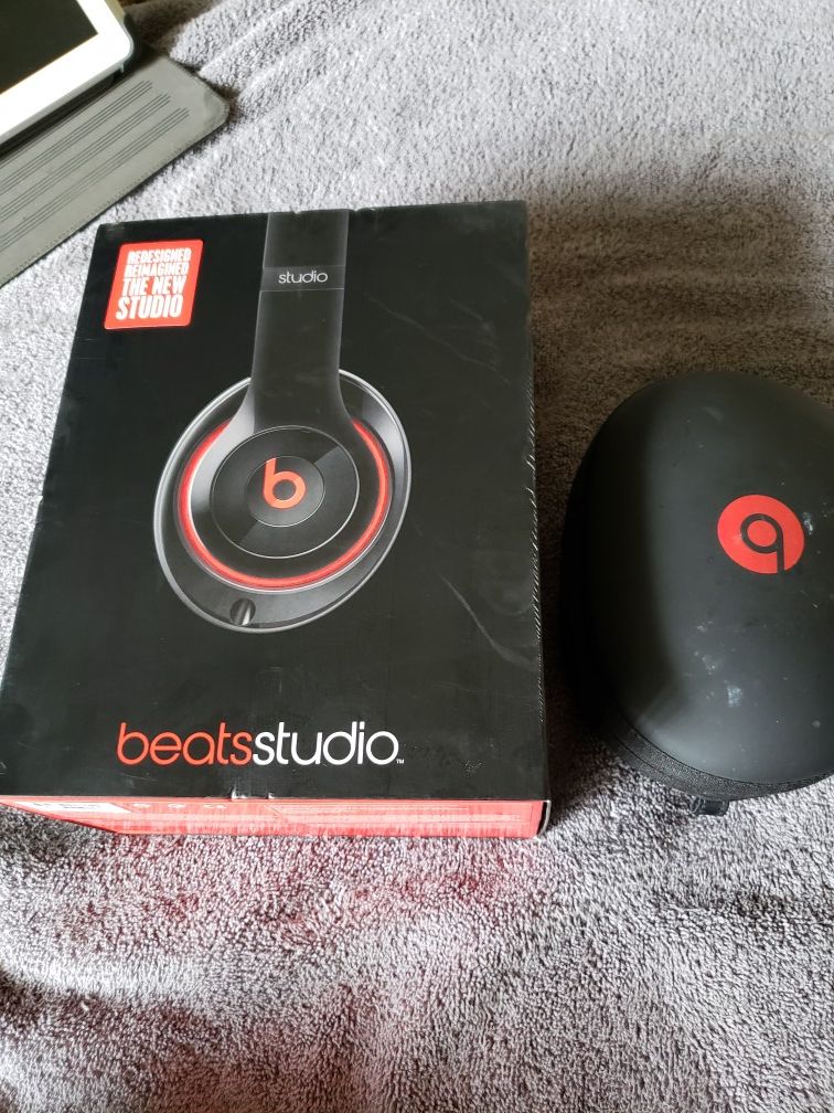 Beats studio headphones