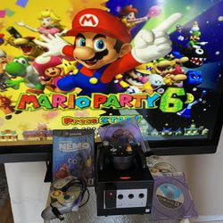 Nintendo Game Cube Bundle 