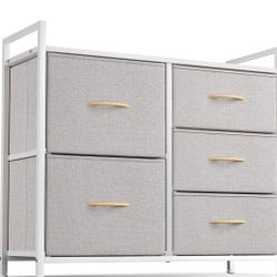 Dresser With Storage Drawers 