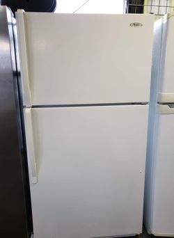 Whirlpool Top Mount  White Refrigerator Fridge
