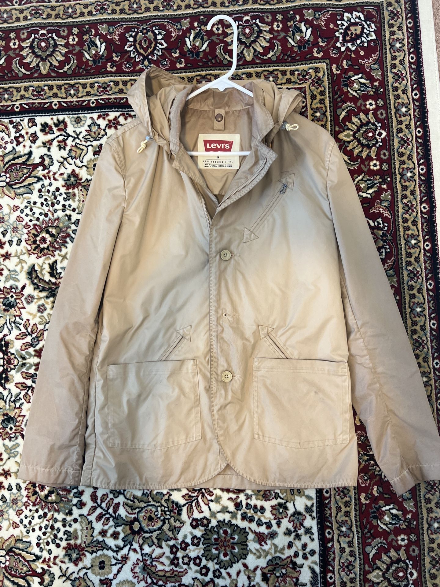 Levi’s Light Rain Coat/Jacket