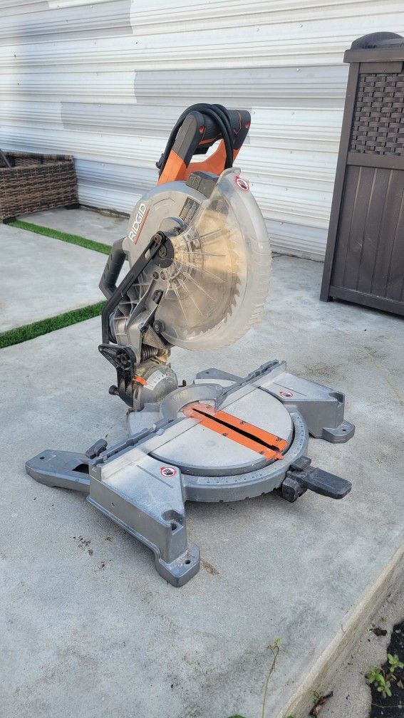 Miter Saw