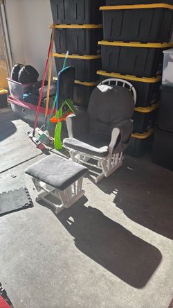 Rocking chair