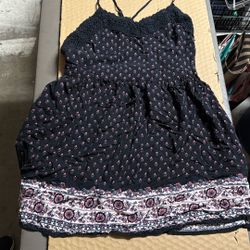 Forever 21 Top Size Med