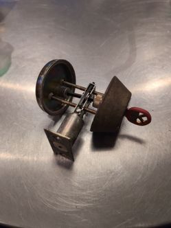 Free deadbolt - Defiant brand with key. no strikeplate