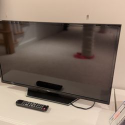 TCL TV 32 Inches  LED 720p HD