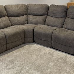 La-Z-Boy Sectional 
