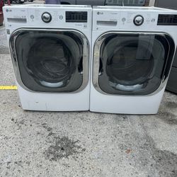 LG Washer And Dryer Big Size 