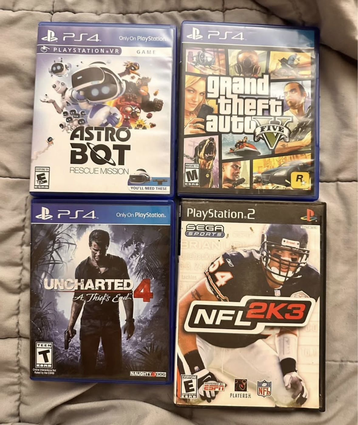 Video game Sony PlayStation 4 And 2  - 