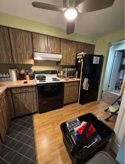 30” Hotpoint Electric Stove – $175 OBO