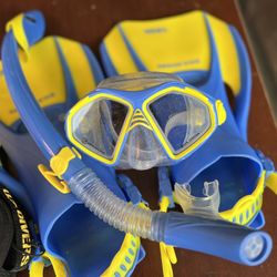 U.S. Divers Snorkel Set (Mask /Snorkel / Fins /Gearbag)