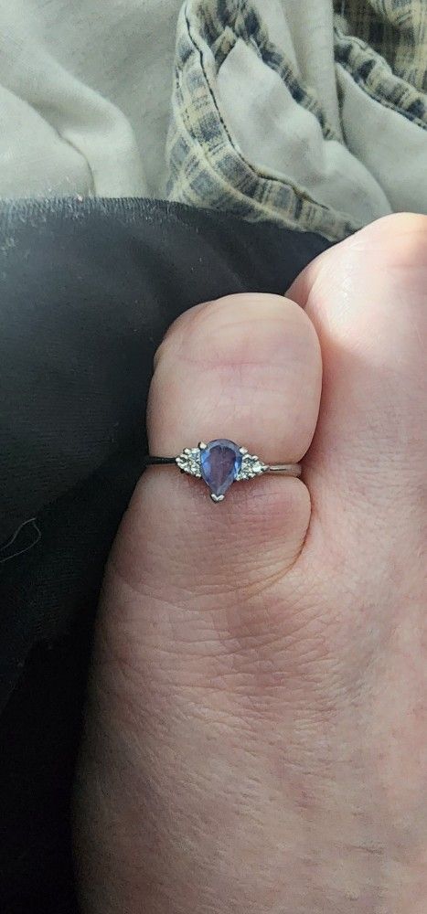 Sterling Silver Ring Soze 6.5 With Unknown Purple Stone And cubic zirconia