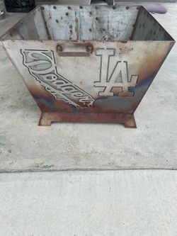 dodgers fire pit