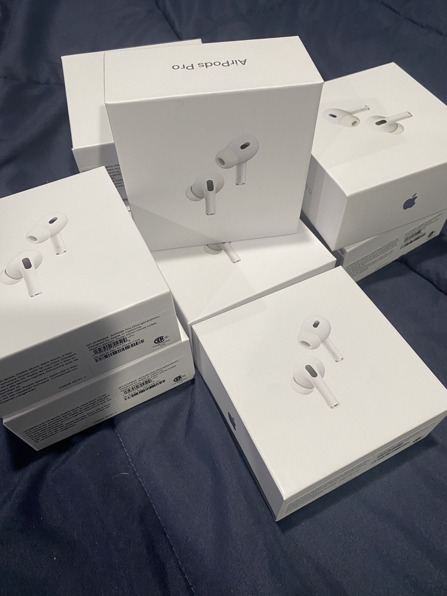 Airpod Pros 2nd Generation (USB-C) Magsafe Charging Case 