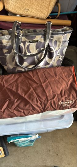 Coach tote bag with bag cover coach Brown probably 2012 model