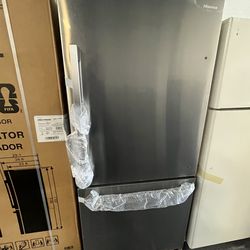 Refrigerator Hisense 31”.1 New