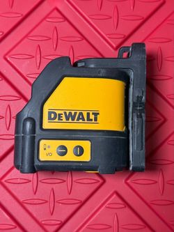 DEWALT Red Cross-Line Laser Level with Hard Case