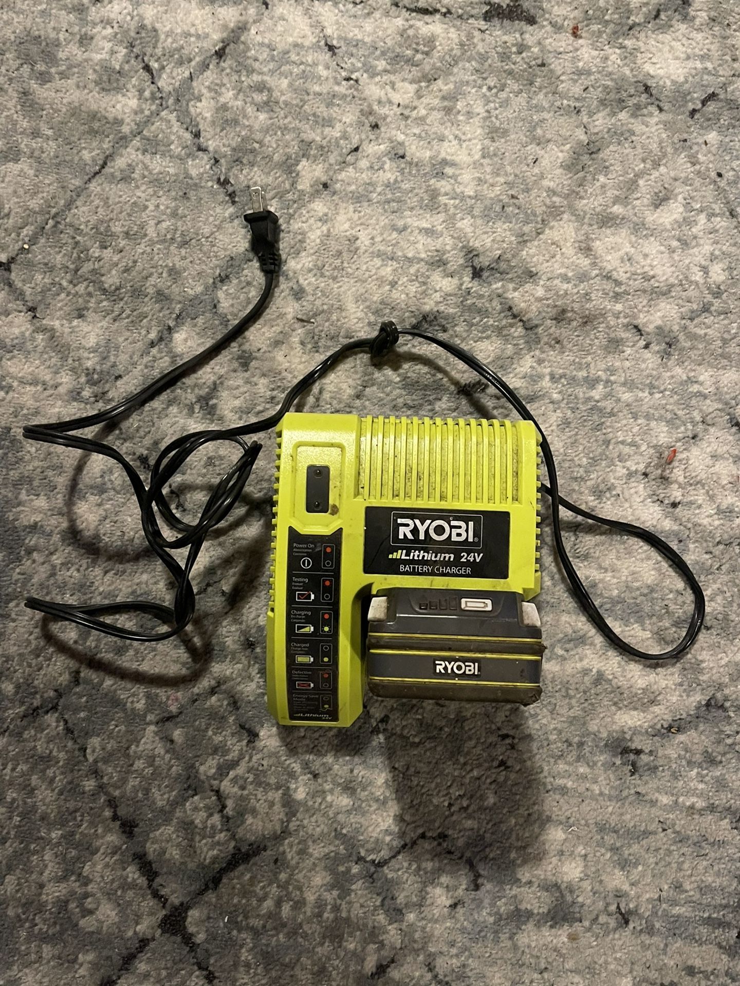 Ryobi 24v Charger OP140 With Battery for Sale in Gresham, OR OfferUp