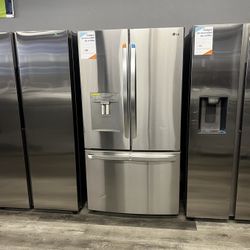 LG 28 Cu Ft 3-Door Refrigerator French Door