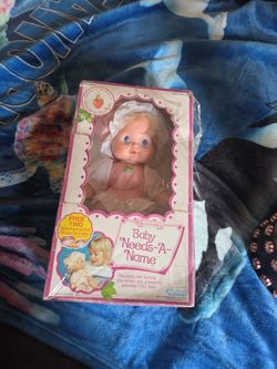 Strawberry Shortcake Vintage doll Baby Needs A Name New but box has aging