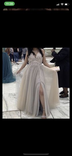 Beautiful prom dress worn only once! OBO