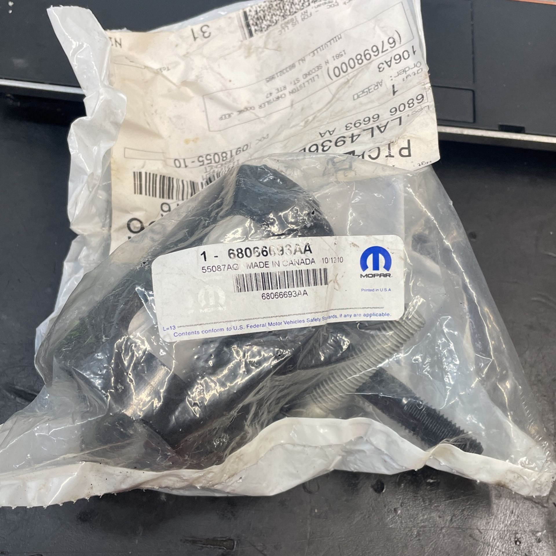 Jeep Wrangler Steering Stabilizer Shock Bracket