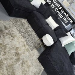 ✨️ Sectionals, 2pc Sofas ✨️ Furniture Queen Bedrooms, Dining Avail