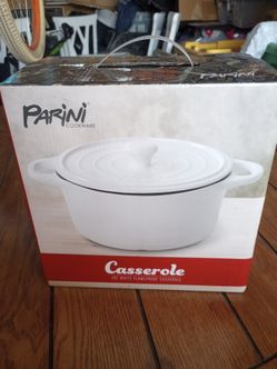 2 quart White flame proof casserole
