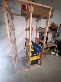 Tote Storage Rack