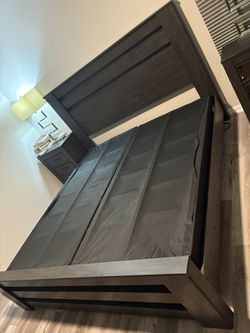 King Bed Frame & Matching Dresser