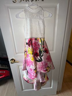Girls Lace and Floral Dress age 6-7