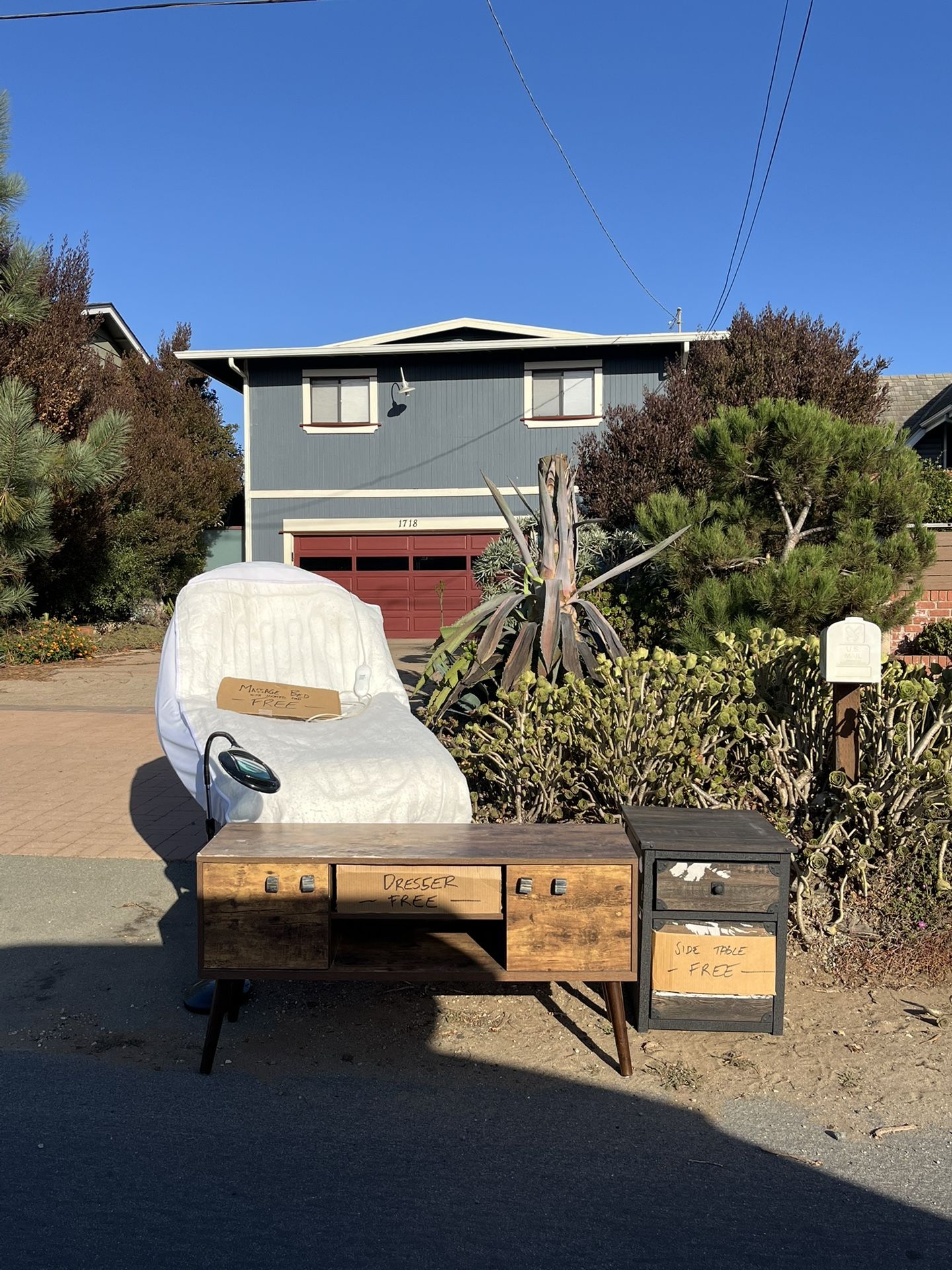 FREE Massage Bed, Smaller Dresser, Beside Table