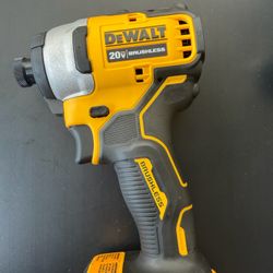 DEWALT 20v BRUSHLESS IMPACT DRIVER 