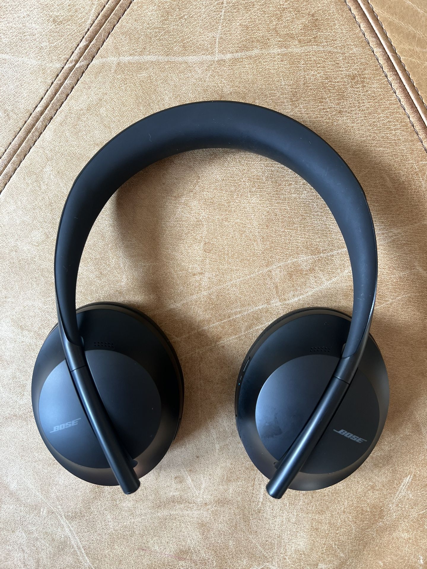 Bose Active Noise Cancelling Headphones 700