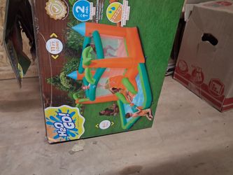 Blowup jumper with pool