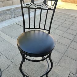 24” Bar Stools ( Set Of 4) 