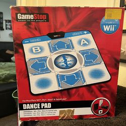 GameStop Universal DancePad $35 Open Box But The Pad Is New (Wii,PS2,Xbox,GameCube)