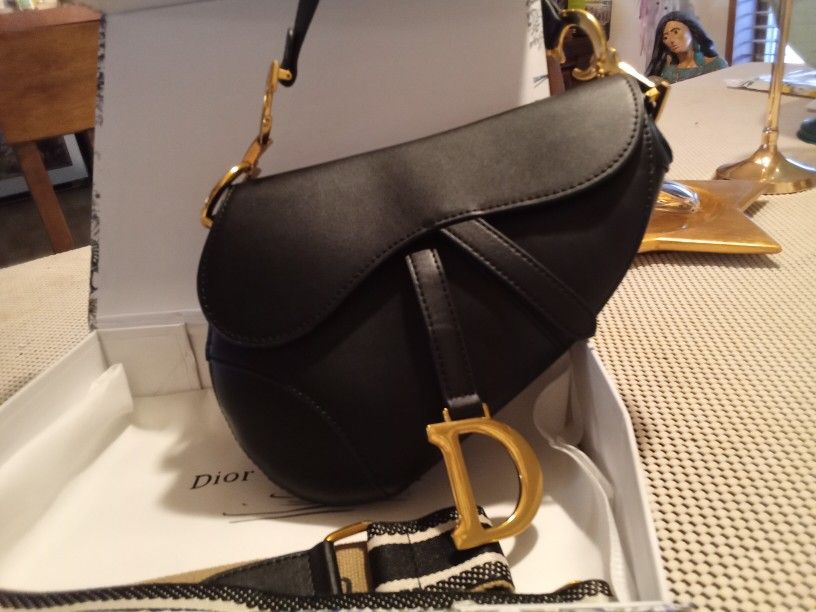 Christen Dior Saddlebag