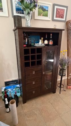 Real Wood Wine/Bar Cabinet