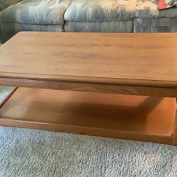 Coffee Table &2 End Tables