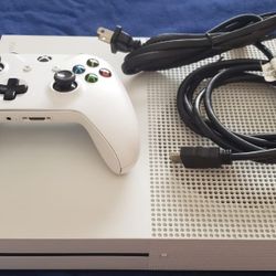 Xbox One 500gb Very Good Condition 