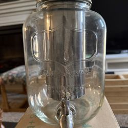 Mason Jar Dispenser
